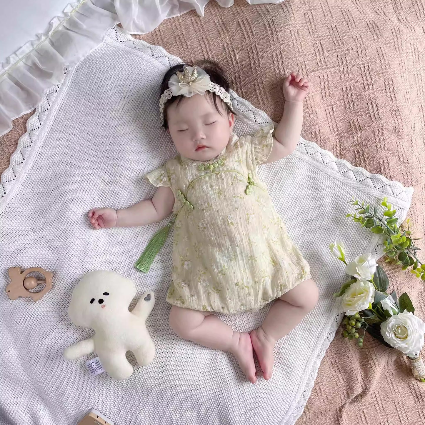 Hand Embroidery Knit Baby Blanket